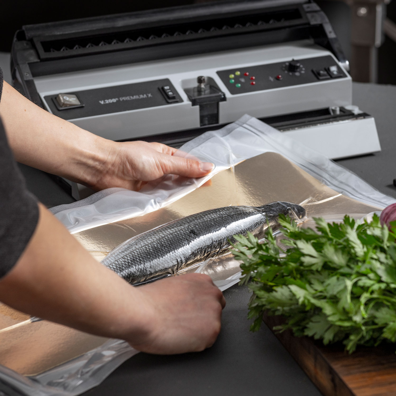 LaVa V200 Premium X Vakuumierer mit Forelle