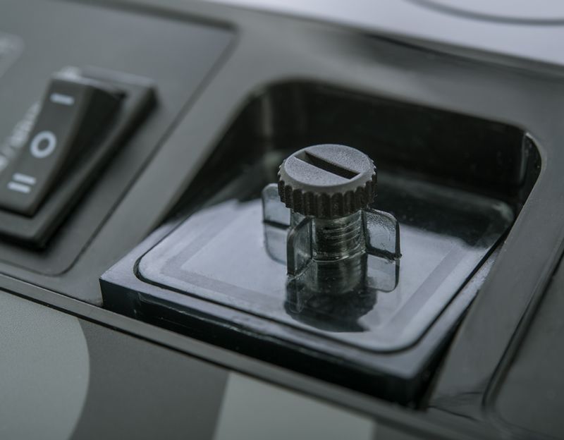 LaVa V.300 BLACK Vakuumiergerät - Druckregulierung L+