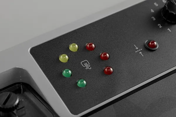 LaVa V200 Premium X Vakuumiergerät - LED-Anzeige