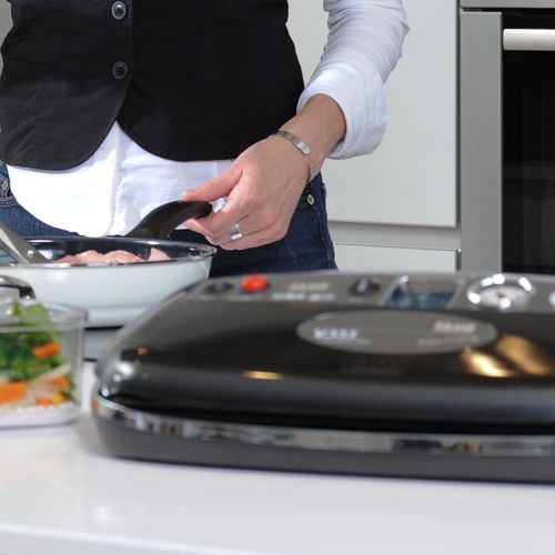 LaVa V.333 Black Edition Vakuumiergerät - Frontansicht